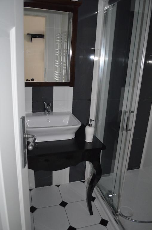 Apartament Orchidea Centrum Warschau Zimmer foto